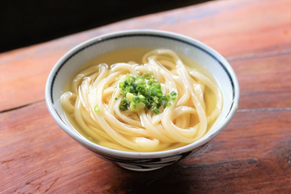 ※上野製麺所の「ひやかけ」。