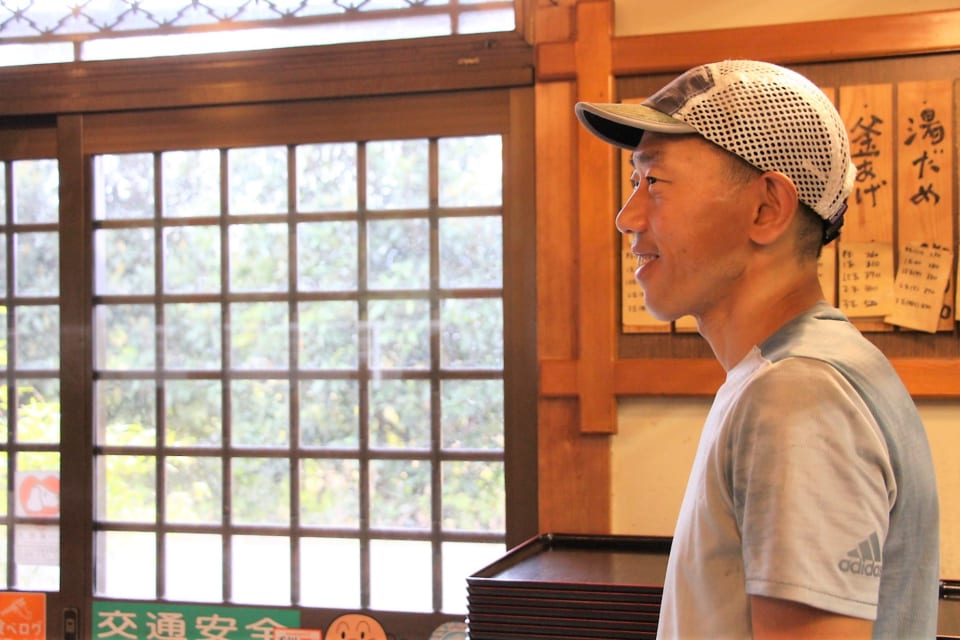 ※写真は上野製麺所の上野さんです。